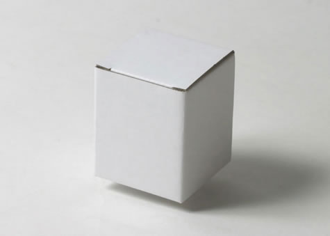 正六面体に近い寸法バランスのミニサイズ箱－B式地獄底段ボール箱