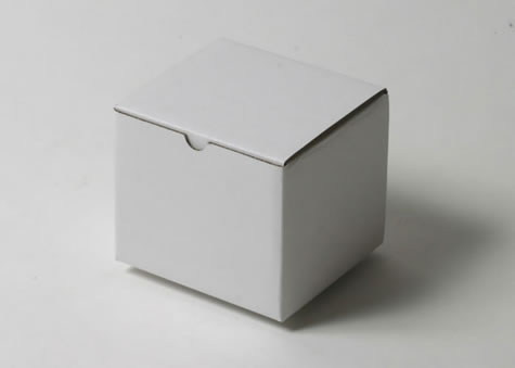 各面が真四角に近く、落ち着きのある箱－B式スナップ底ボックス