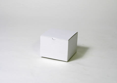 日用品や雑貨アイテム包装などにも便利な箱－B式組底段ボール箱