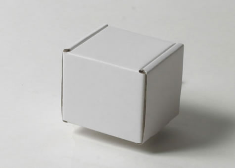 ジュエリー・アクセサリーのプレゼント用向きの小箱－Ｎ型額縁形段ボール