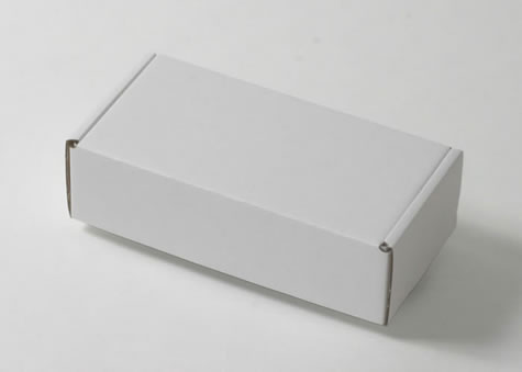 箱内部の全面がフラットな形状で商品の固定もしやすい箱－Ｎ型額縁段ボール箱