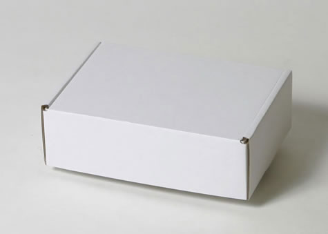 コスメティック商品などの梱包にも使えるシルエットの綺麗な箱－Ｎ形額縁タイプ箱